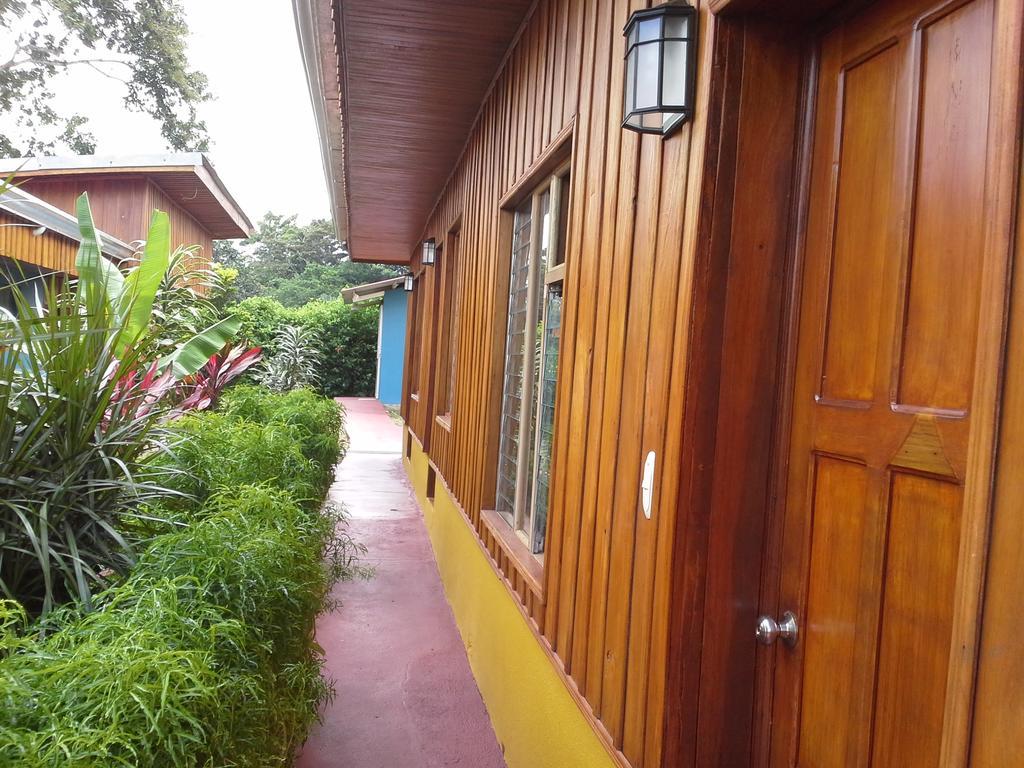 Hotel Tangara Arenal B&B Ла Фортуна Номер фото