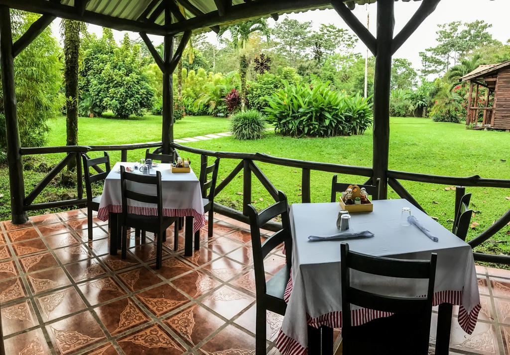 Hotel Tangara Arenal B&B Ла Фортуна Экстерьер фото